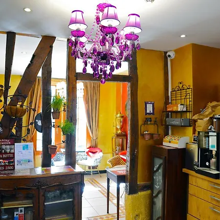 Hotel Malar 3*